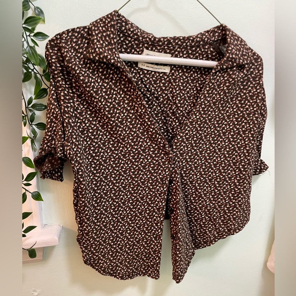 Urban outfitters crop top